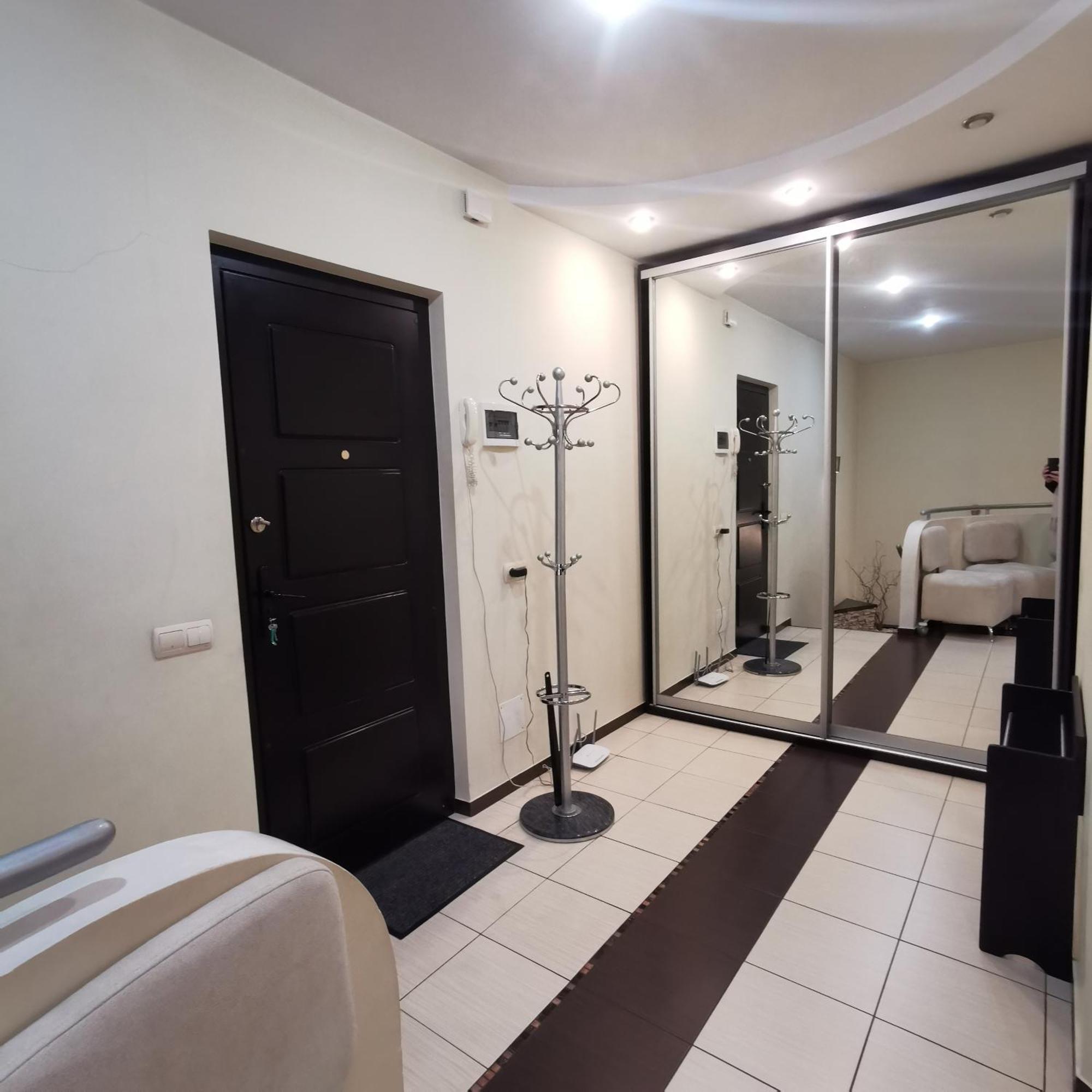 Big Apartment In Rivne Center Exterior photo